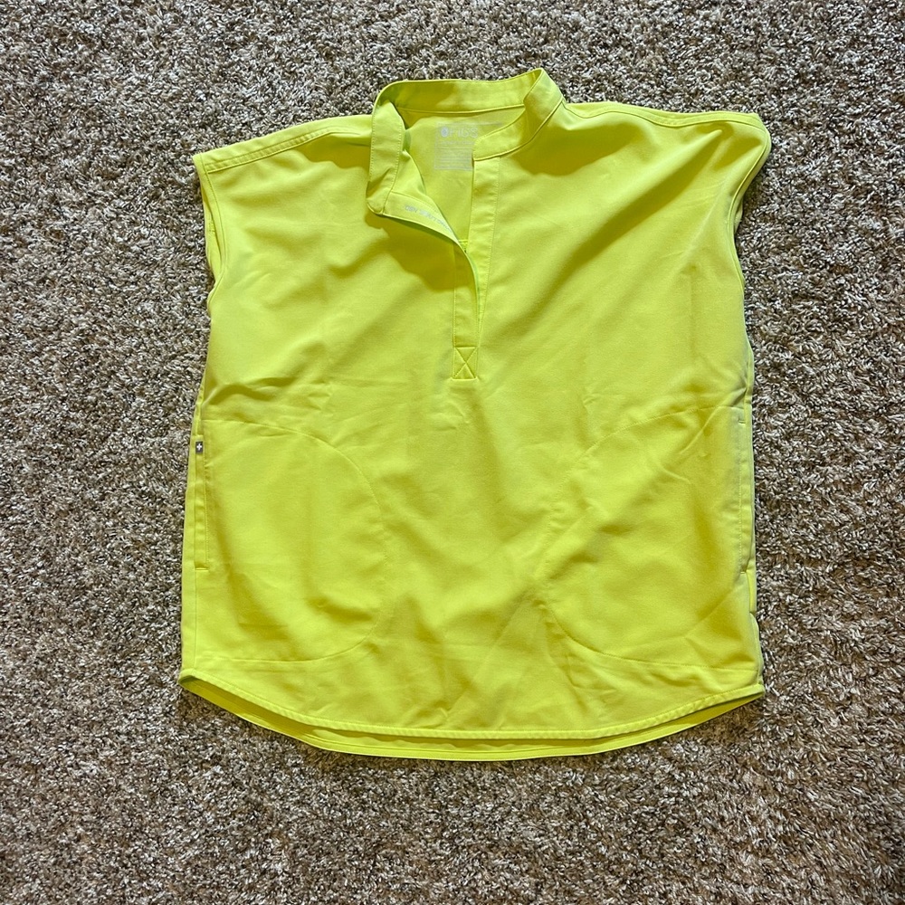 Figs small Rafaela scrub top.